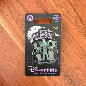 Disney MNSSHP 2025 Grave Digger Haunted Mansion Enamel Pin Limited Release